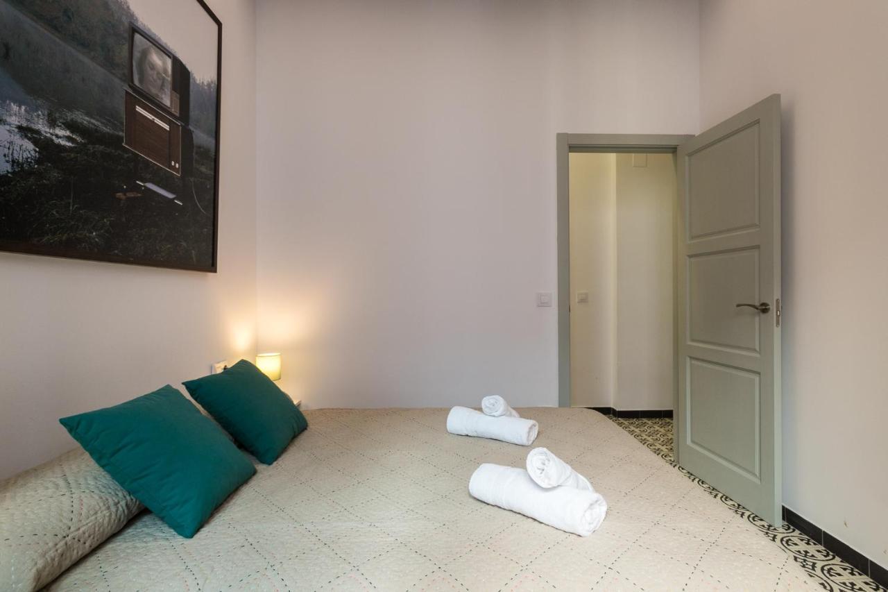 Appartamento Apartup Central Market III Valenza Esterno foto
